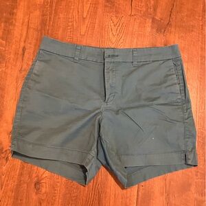 Old Navy Everyday Short in Teal.